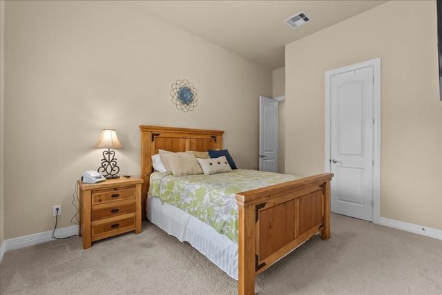 2105 Nogalas Lane, League City, TX 77573