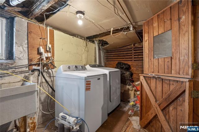 238 Myrtle Avenue, Irvington, NJ 07111