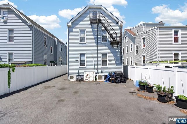 238 Myrtle Avenue, Irvington, NJ 07111