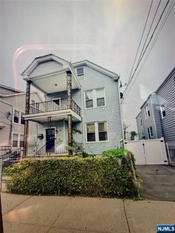 238 Myrtle Avenue, Irvington, NJ 07111