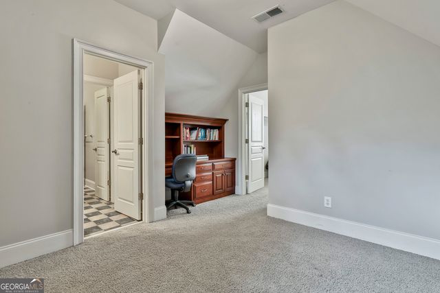 21 Lake Park Court, Sharpsburg, GA 30277