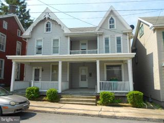 160-162 W W NORTH STREET, Waynesboro, PA 17268