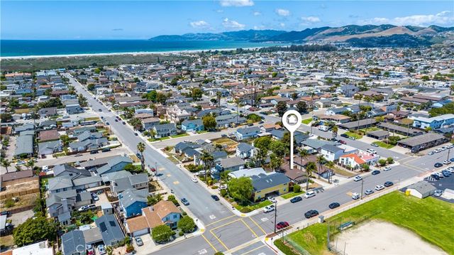450 South 10th Street, Grover Beach, CA 93433