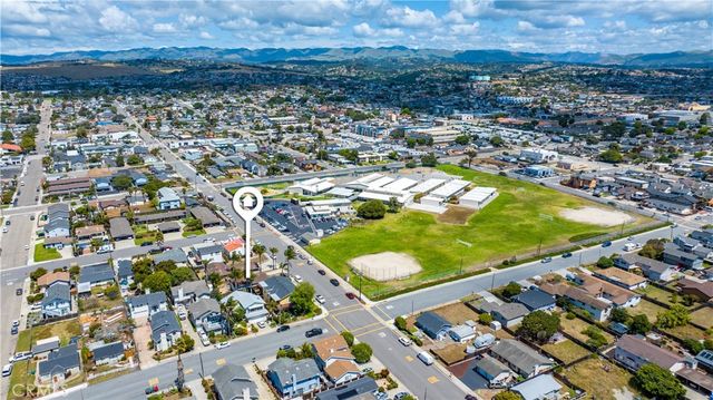 450 South 10th Street, Grover Beach, CA 93433