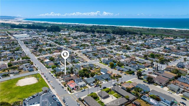450 South 10th Street, Grover Beach, CA 93433
