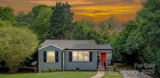 1100 Mona Drive, Charlotte, NC 28206