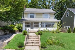 48 Laurel Ave, East Orange City, NJ 07017