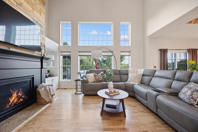 W192N5690 Spencers PASS, Menomonee Falls, WI 53051