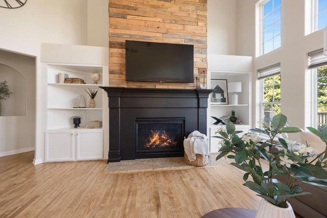 W192N5690 Spencers PASS, Menomonee Falls, WI 53051