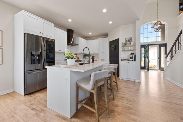 W192N5690 Spencers PASS, Menomonee Falls, WI 53051