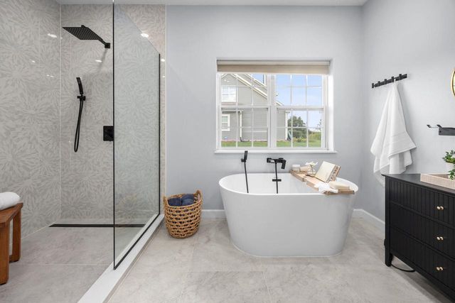 W192N5690 Spencers PASS, Menomonee Falls, WI 53051
