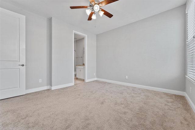 1221 W 19th Street B, Houston, TX 77008