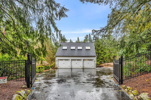 21609 NE 4th Street, Sammamish, WA 98074
