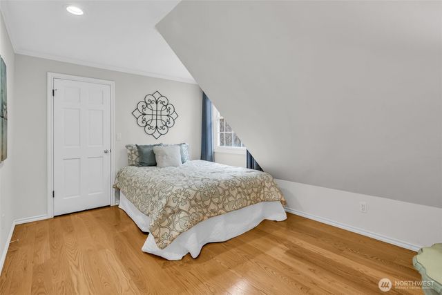 21609 NE 4th Street, Sammamish, WA 98074