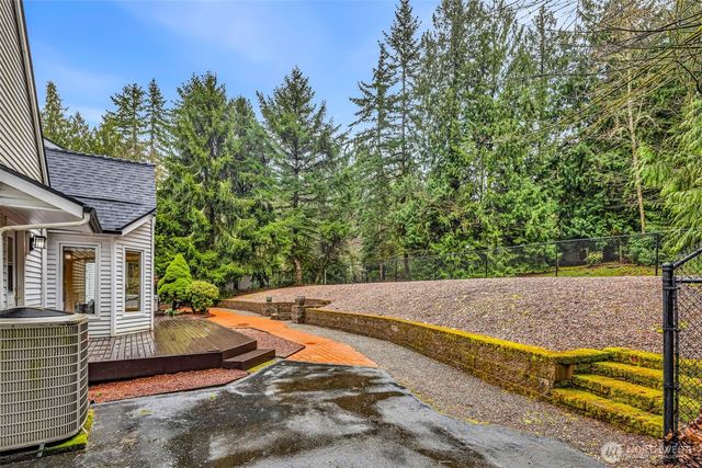 21609 NE 4th Street, Sammamish, WA 98074