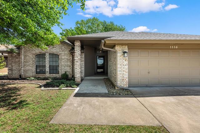 1116 Earl A Rodkey Drive, Edmond, OK 73003