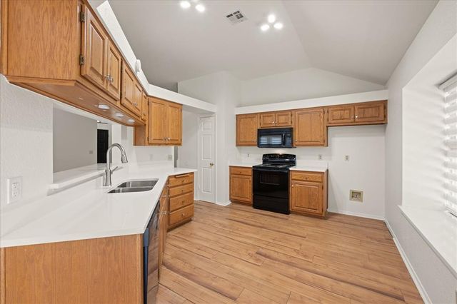 1116 Earl A Rodkey Drive, Edmond, OK 73003