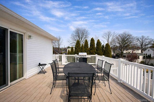 1827 Gerald Avenue, East Meadow, NY 11554