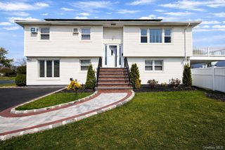 1827 Gerald Avenue, East Meadow, NY 11554