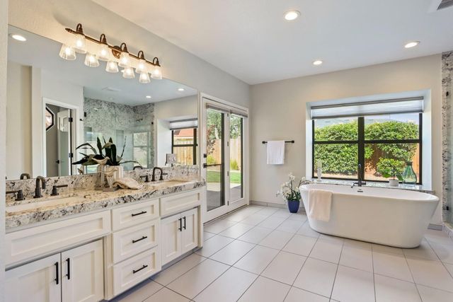 969 Spring Creek Drive, Ripon, CA 95366
