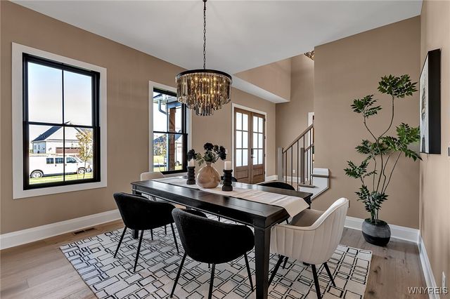 9797 Longleaf, Clarence, NY 14031