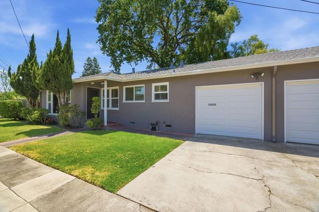 1104 Ebener Street, Redwood City, CA 94061