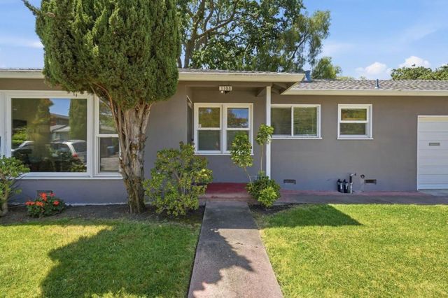 1104 Ebener Street, Redwood City, CA 94061