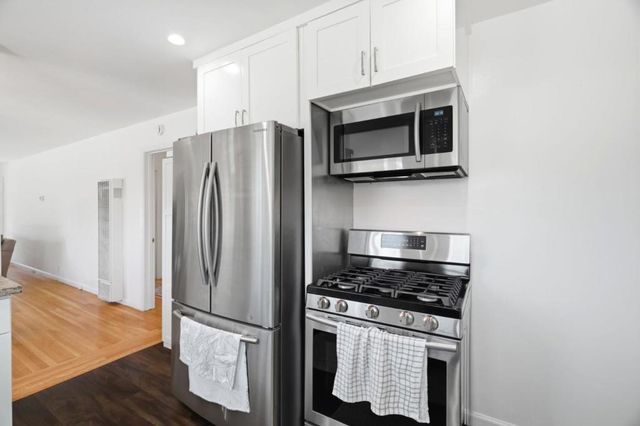 1104 Ebener Street, Redwood City, CA 94061