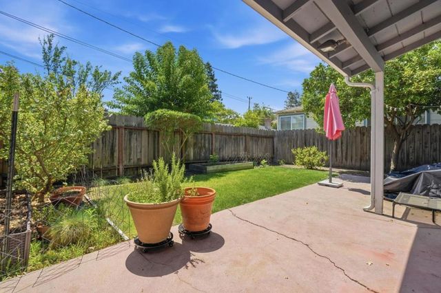 1104 Ebener Street, Redwood City, CA 94061