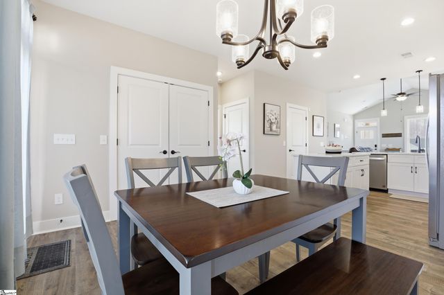 215 Amsterdam Road, Liberty, SC 29657