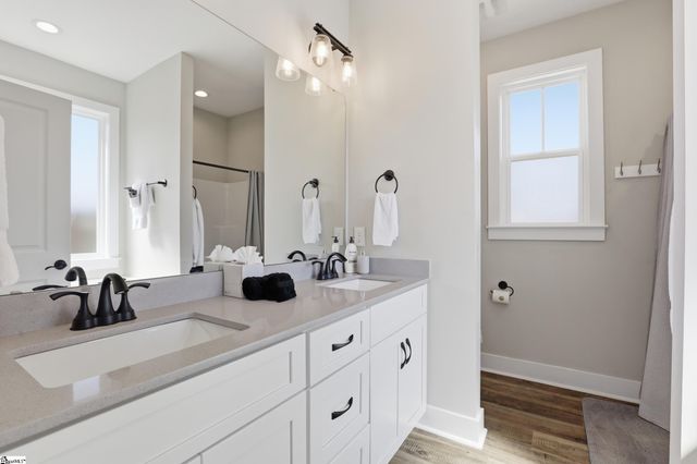 215 Amsterdam Road, Liberty, SC 29657