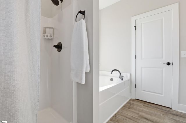 215 Amsterdam Road, Liberty, SC 29657