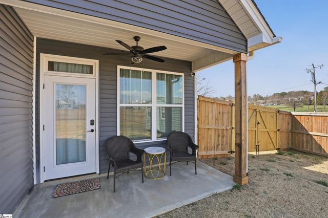 215 Amsterdam Road, Liberty, SC 29657