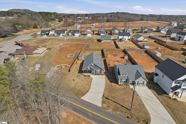 215 Amsterdam Road, Liberty, SC 29657