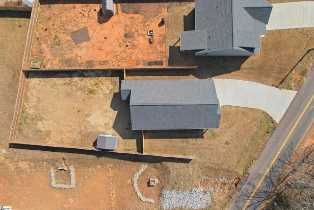 215 Amsterdam Road, Liberty, SC 29657