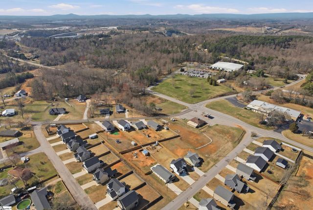 215 Amsterdam Road, Liberty, SC 29657