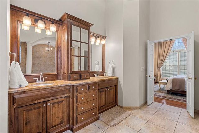 14012 Parkhill Lane, Overland Park, KS 66221