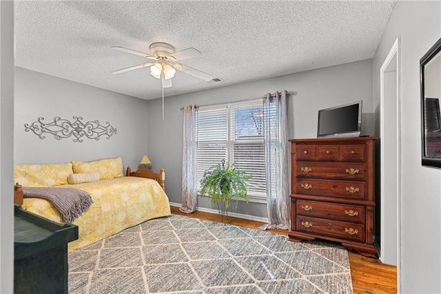 14012 Parkhill Lane, Overland Park, KS 66221