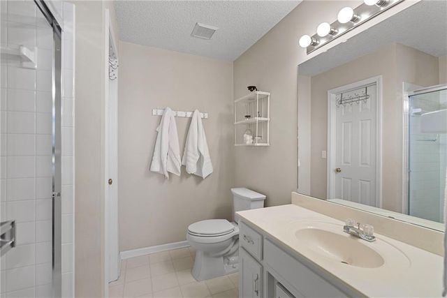 14012 Parkhill Lane, Overland Park, KS 66221