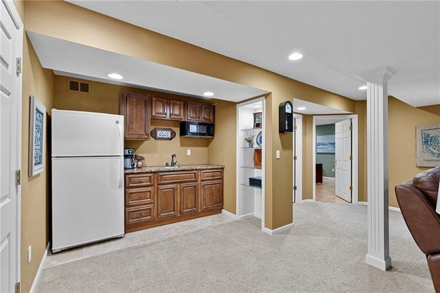 14012 Parkhill Lane, Overland Park, KS 66221