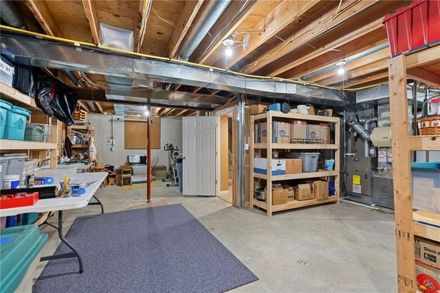 14012 Parkhill Lane, Overland Park, KS 66221