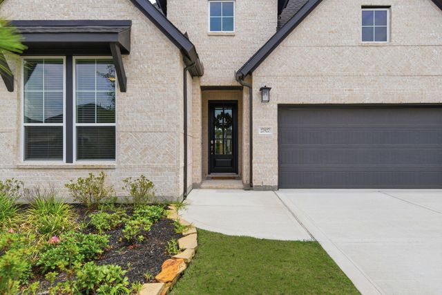 27927 Spring Falls Court, Spring, TX 77386