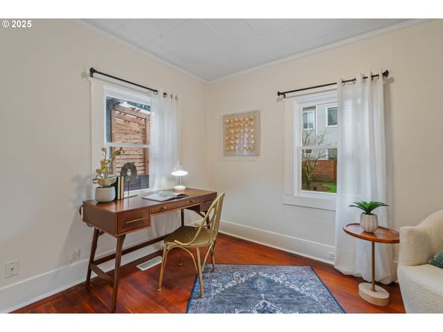 5415 Ne 14TH Pl, Portland, OR 97211