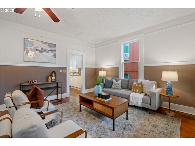 5415 Ne 14TH Pl, Portland, OR 97211