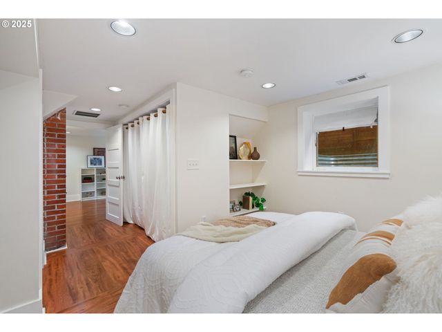 5415 Ne 14TH Pl, Portland, OR 97211