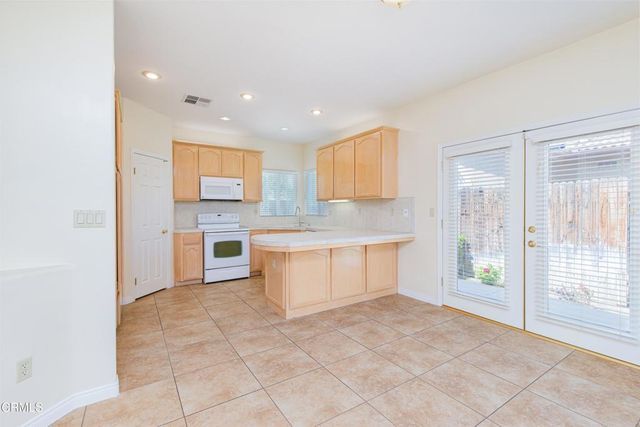 8811 Maggiore Lane, Bakersfield, CA 93312