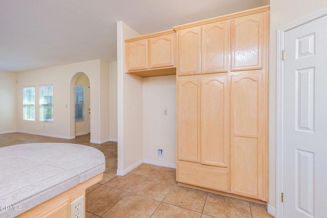 8811 Maggiore Lane, Bakersfield, CA 93312