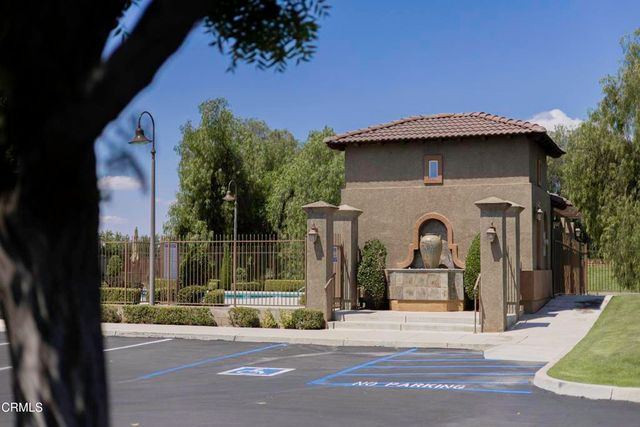 8811 Maggiore Lane, Bakersfield, CA 93312