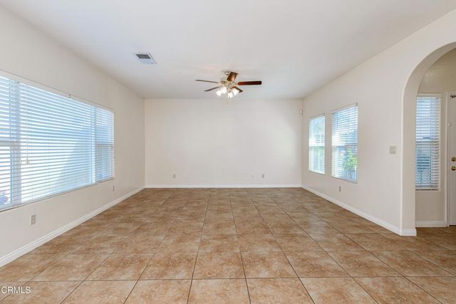 8811 Maggiore Lane, Bakersfield, CA 93312