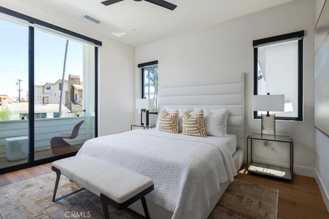 419 Goldenrod Avenue, Corona Del Mar, CA 92625
